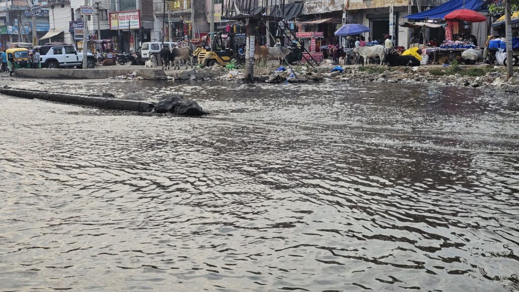 Bhiwadi: The Neglected City of Rajasthan, Now Drowning in Waterlogging and Potholes 20250918 1655076652958817528050322 1024x577